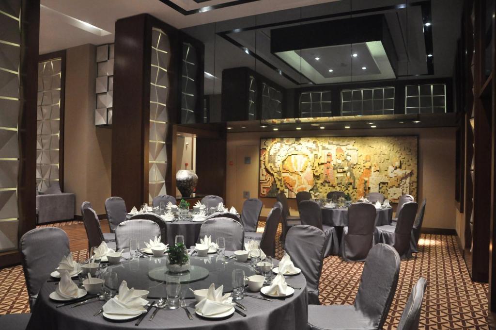 M Hotel Chengdu Exterior photo